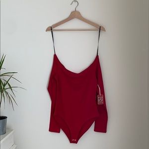 NWT Forever 21 off the shoulder bodysuit